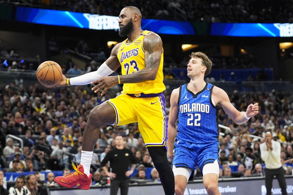 迅雷不及掩 迅雷不及掩