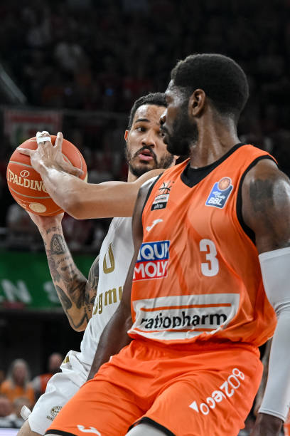 度与表现差 度与表现差